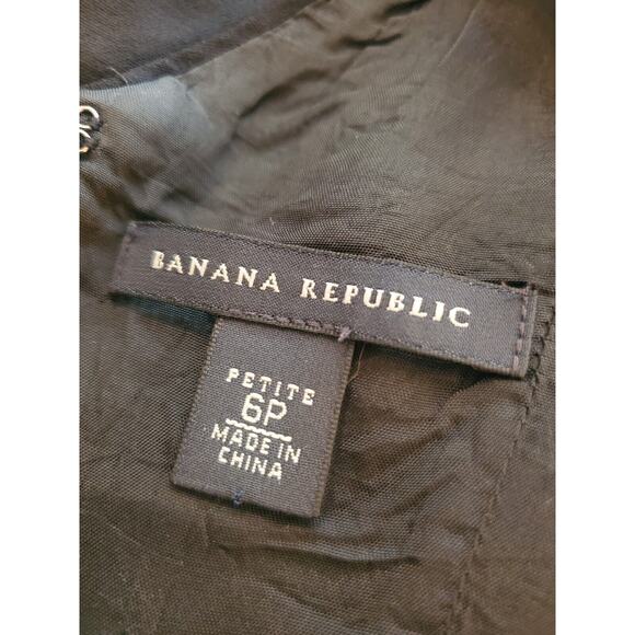 Banana Republic Women’s V-Neck Size 6 Petite Sleeveless Black Dress - Picture 3 of 5